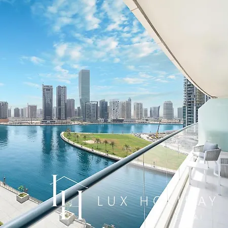 Lux The Bays Edge Canal View Suite Dubai Exterior photo