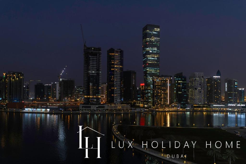 Lux The Bays Edge Canal View Appartement Dubaï