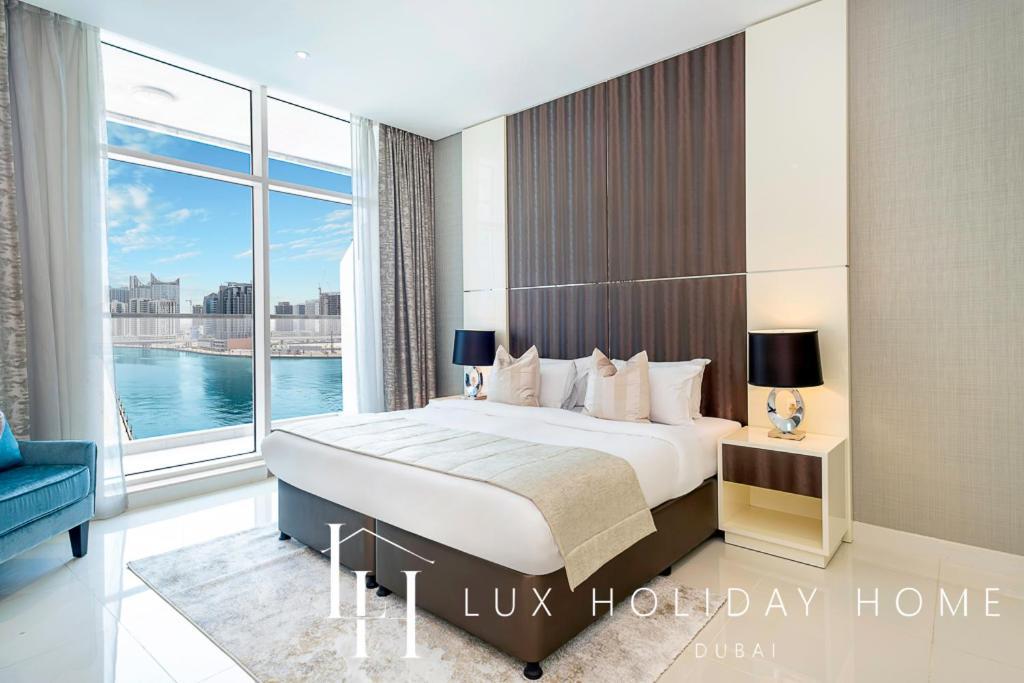 Lux The Bays Edge Canal View * Dubaï