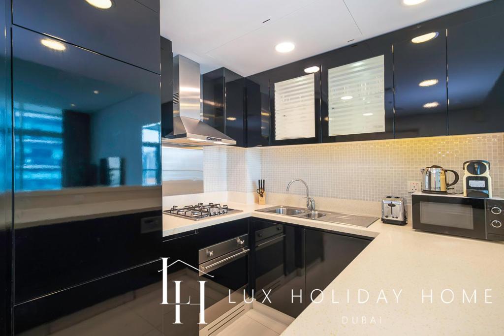 Lux The Bays Edge Canal View Appartement *